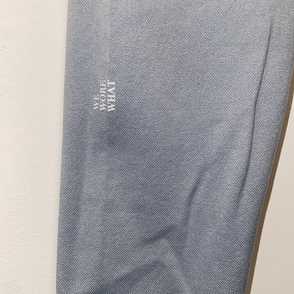 WeWoreWhat Light Blue Leggings - Picture 8 of 14